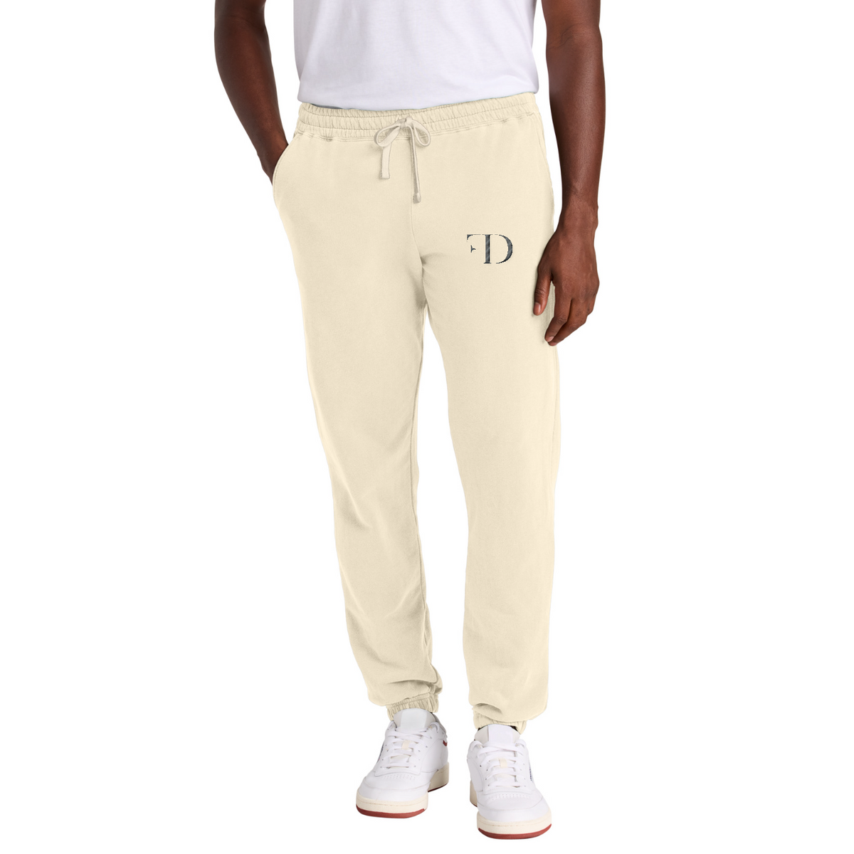 Comfort Colors Lightweight Sweatpant — model